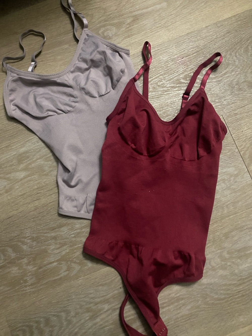 Women’s Seamless Scoop Neck Bodysuit - Burgundy and Taupe